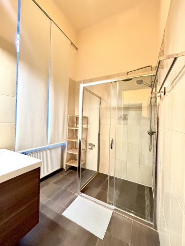 Kiadó téglalakás, albérlet, I. kerületben, Batthyány utcában