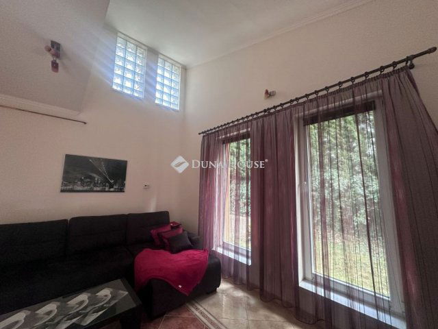 Eladó ikerház, Nyíregyházán 95 M Ft, 4 szobás