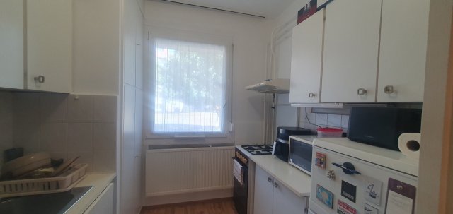 Eladó téglalakás, Keszthelyen 43.5 M Ft, 1 szobás