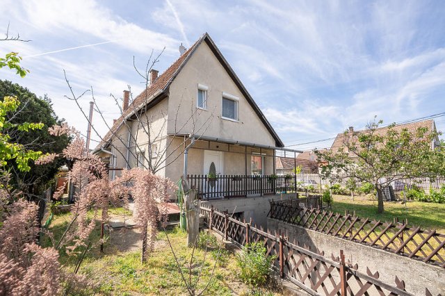 Eladó családi ház, Budapesten, XXI. kerületben 109.9 M Ft