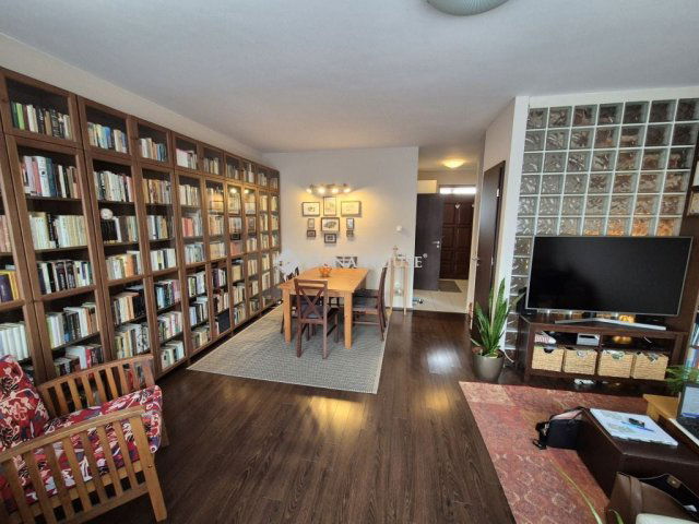 Eladó sorház, Csömörön, Hunyadi János utcában 145 M Ft