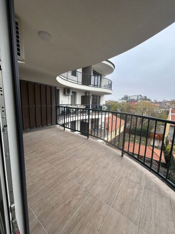 Eladó téglalakás, Budapesten, XIV. kerületben 155 M Ft, 4 szobás