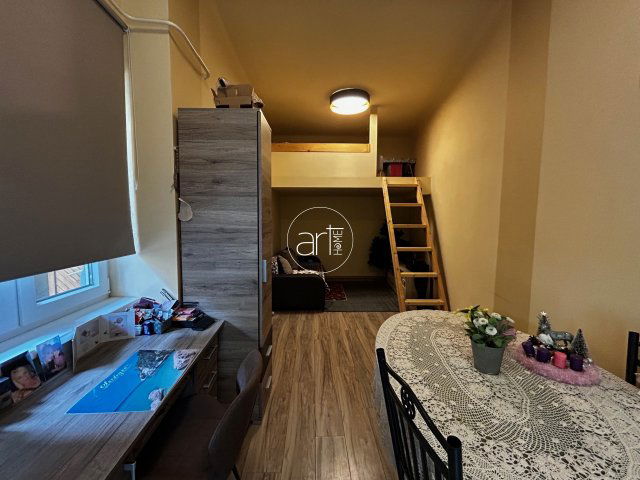 Eladó téglalakás, Szegeden, Füredi utcában 39.9 M Ft, 1 szobás