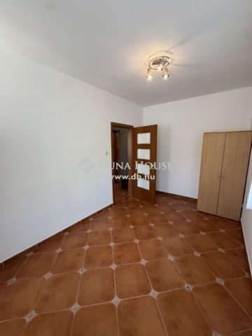 Eladó családi ház, Budapesten, XVIII. kerületben 410 M Ft