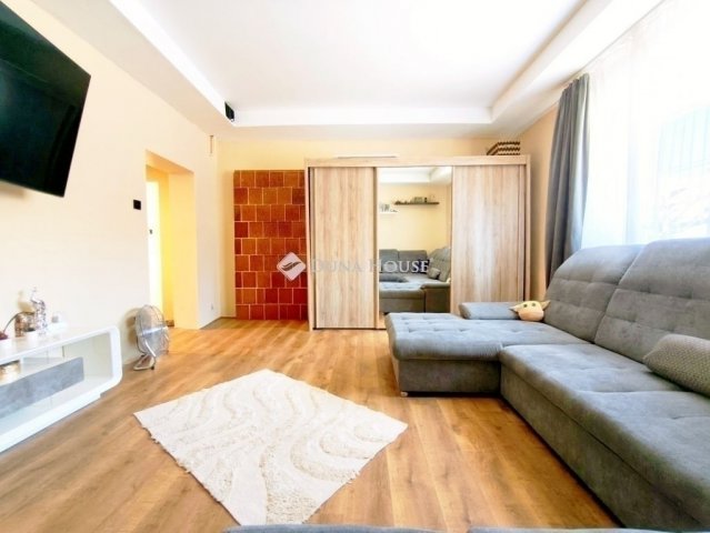 Eladó családi ház, Budapesten, XVIII. kerületben 84.6 M Ft