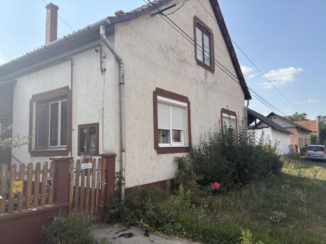 Eladó családi ház, Nagyivánon 17.9 M Ft, 2+1 szobás