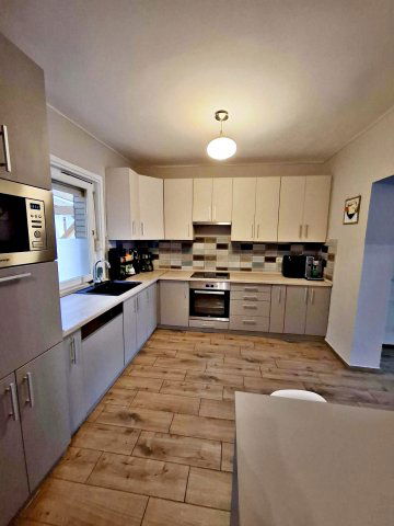 Eladó családi ház, Kaposváron 83.9 M Ft, 3+4 szobás