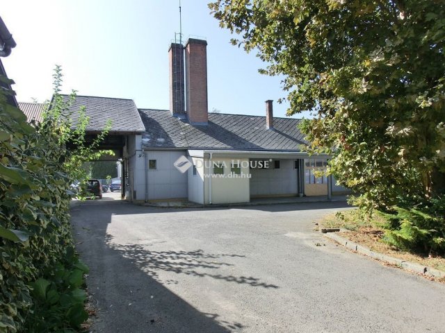 Eladó ipari ingatlan, Kecskeméten 430 M Ft / költözzbe.hu