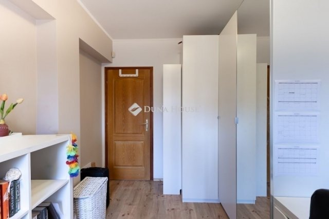 Eladó téglalakás, Gyömrőn 81.49 M Ft, 3 szobás