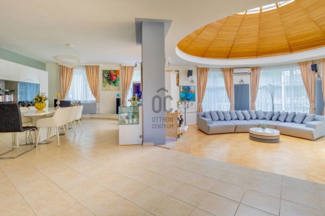 Eladó családi ház, Pátyon 278 M Ft, 6 szobás