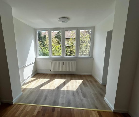 Eladó téglalakás, Szegeden, Berzsenyi utcában 79.9 M Ft