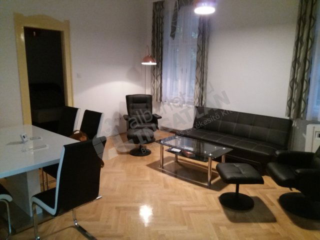 Kiadó téglalakás, albérlet, I. kerületben, Mátray utcában