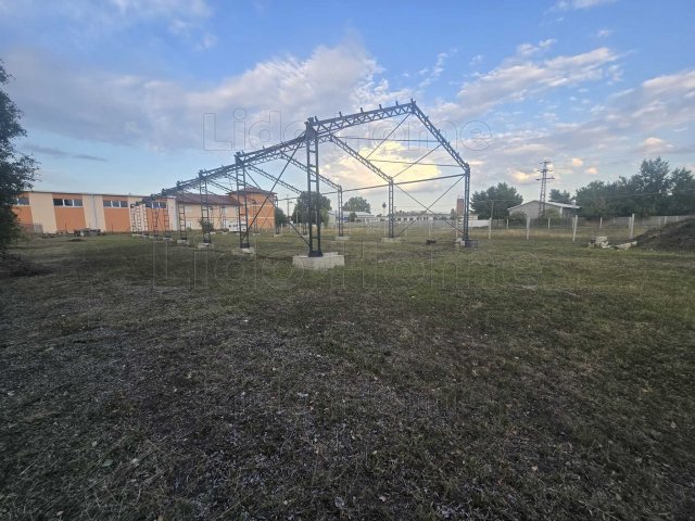Eladó ipari ingatlan, Székesfehérvárott 109 M Ft