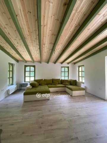 Eladó nyaraló, Kocséren 79.9 M Ft, 6 szobás