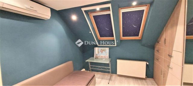 Eladó családi ház, Érden 150 M Ft, 3 szobás