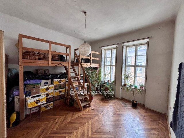 Eladó téglalakás, Budapesten, VIII. kerületben 94.9 M Ft