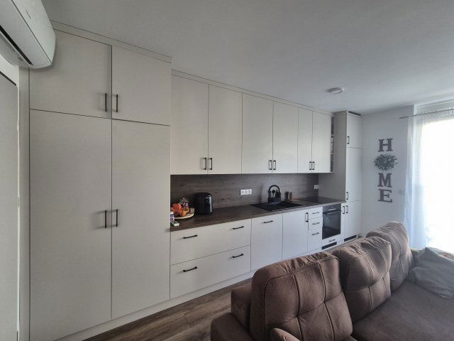 Eladó téglalakás, Kecskeméten 68.5 M Ft, 1+2 szobás