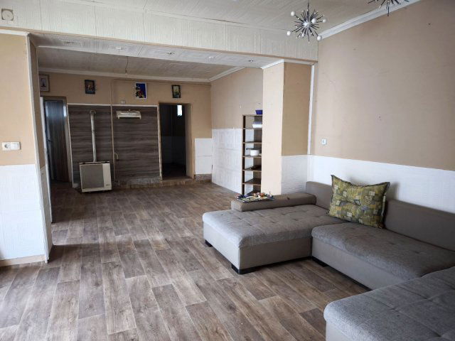 Eladó családi ház, Alacskán 14.9 M Ft, 2 szobás