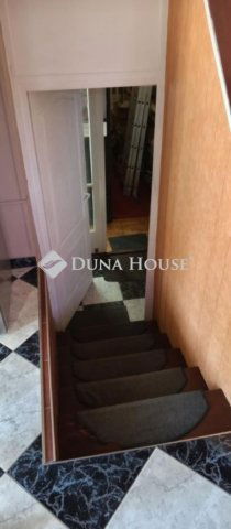 Eladó családi ház, Vecsésen 148 M Ft, 3 szobás