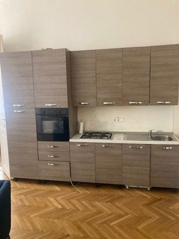 Kiadó téglalakás, albérlet, V. kerületben, Havas utcában