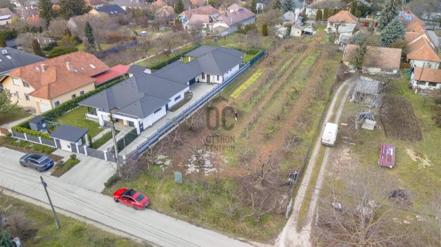 Eladó telek, Biatorbágyon, Lomb utcában 90 M Ft