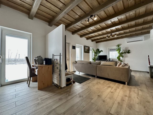 Eladó családi ház, Őrbottyánban 115 M Ft, 3 szobás