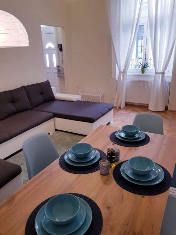 Eladó téglalakás, Budapesten, XIII. kerületben, Csanády utcában