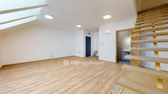 Eladó téglalakás, Nyíregyházán 39 M Ft, 1+1 szobás