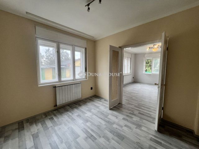 Eladó téglalakás, Budapesten, XX. kerületben 65.9 M Ft, 2 szobás