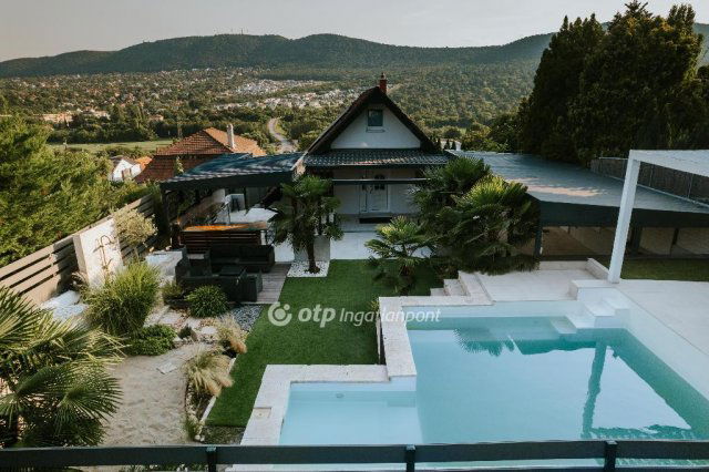 Kiadó családi ház, albérlet, Budapesten, III. kerületben