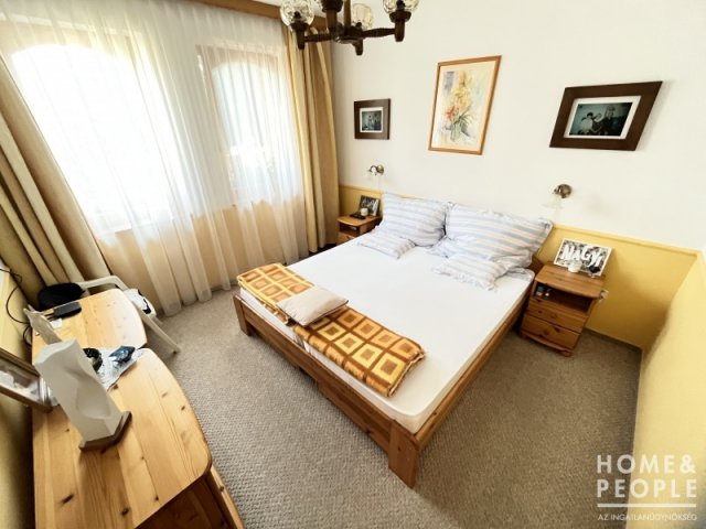 Eladó családi ház, Hódmezővásárhelyen 109.999 M Ft, 4 szobás