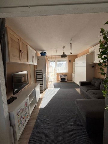 Eladó téglalakás, Budapesten, XXI. kerületben 65 M Ft