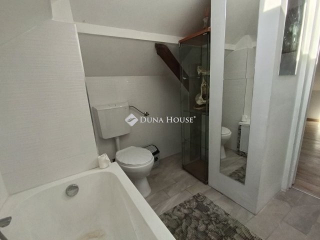 Eladó családi ház, Budapesten, XVIII. kerületben 134.9 M Ft