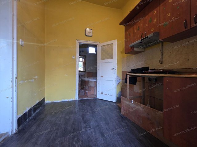 Eladó téglalakás, Budapesten, IV. kerületben 35.5 M Ft, 1 szobás