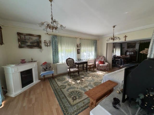 Eladó családi ház, Zamárdiban 149 M Ft, 7 szobás