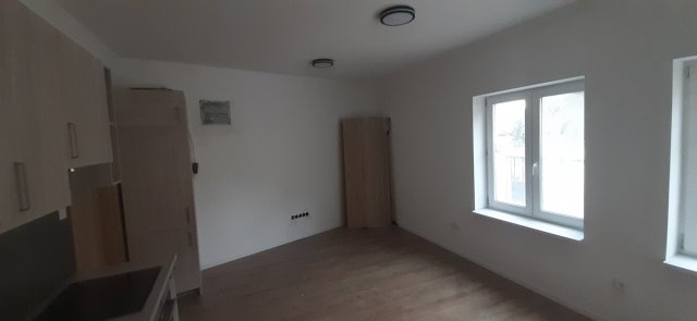 Kiadó téglalakás, albérlet, II. kerületben, Hidegkúti úton