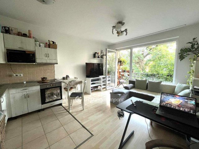 Eladó téglalakás, Budapesten, X. kerületben 72.9 M Ft