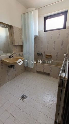 Eladó családi ház, Bólyban 58 M Ft, 6 szobás