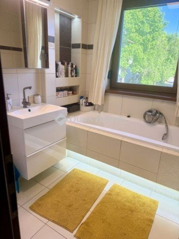 Eladó családi ház, Debrecenben 169.9 M Ft, 1 szobás