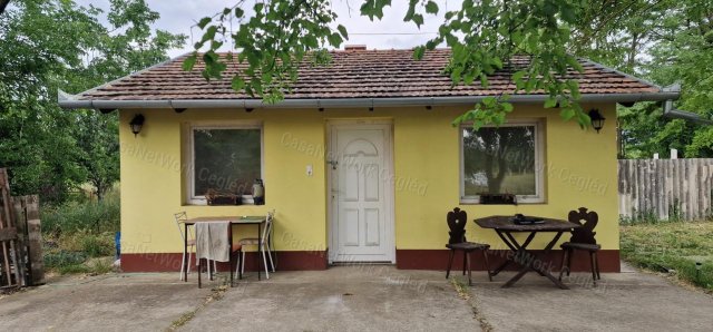Eladó mezogazdasagi ingatlan, Cegléden 12.5 M Ft, 2 szobás