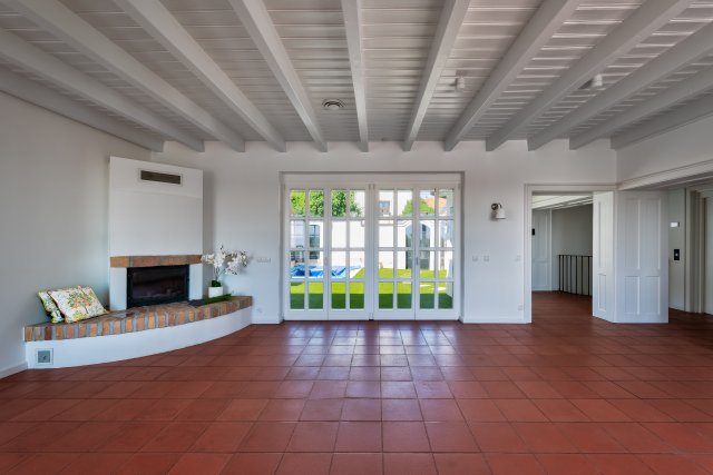 Eladó családi ház, Szentendrén 375 M Ft, 6 szobás