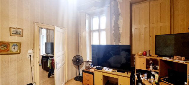 Eladó téglalakás, Budapesten, V. kerületben, Kálvin téren