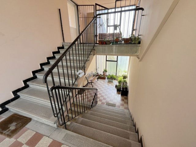 Eladó téglalakás, Budapesten, XIX. kerületben 48.5 M Ft