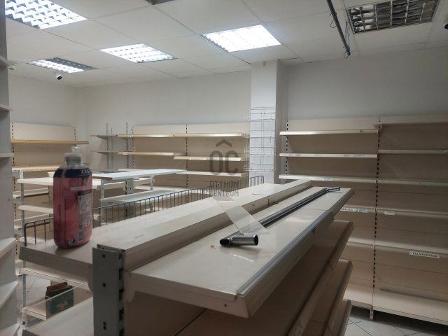 Kiadó üzlethelyiség, Budaörsön 280 E Ft / hó