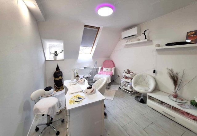 Kiadó üzlethelyiség, Tatán 160 E Ft / hó, 1 szobás