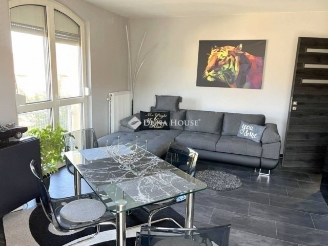 Eladó téglalakás, Budapesten, XVIII. kerületben 70.9 M Ft