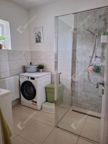 Eladó családi ház, Sármelléken 78 M Ft, 3 szobás