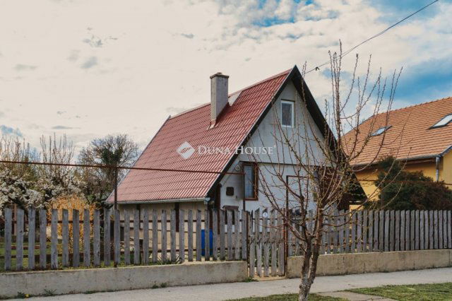 Eladó családi ház, Szolnokon 31.8 M Ft, 3 szobás