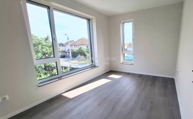 Eladó ikerház, Budapesten, XXI. kerületben 179.9 M Ft, 4 szobás