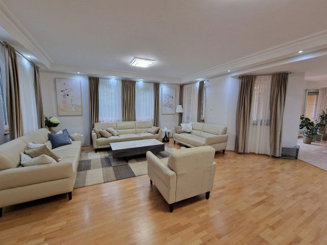 Eladó családi ház, Budapesten, XXI. kerületben 189 M Ft